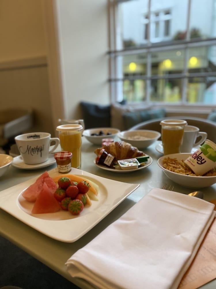 Mannings Hotel Truro Bagian luar foto